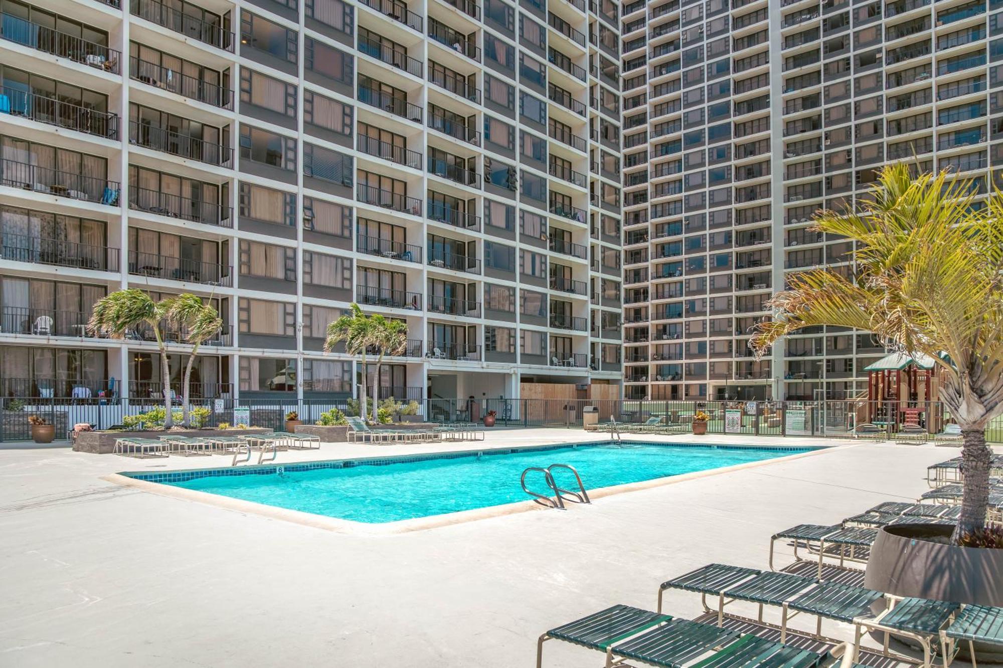 Aloha Vibes With Ocean Views, Near Beach & Parking! Хонолулу Екстериор снимка